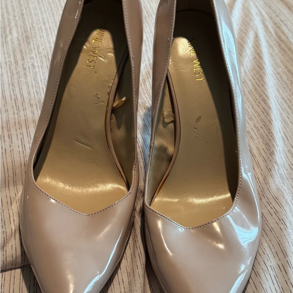 Nine West Patent Leather Pumps in Nude Blush